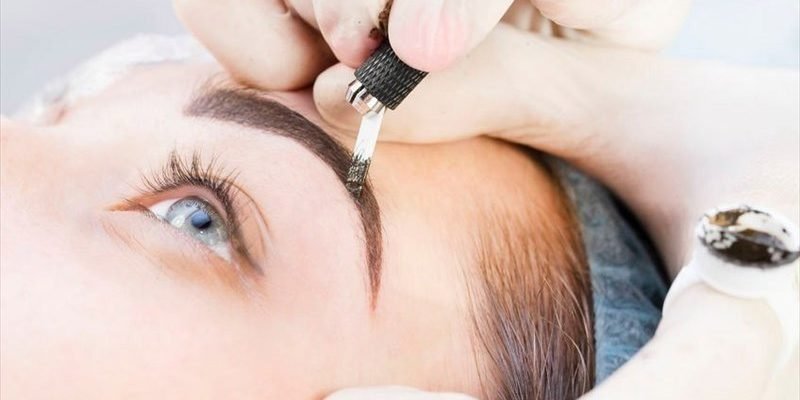Microblading wenkbrauw teknik