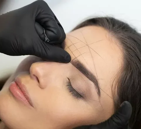 powderbrows wenkbrauw